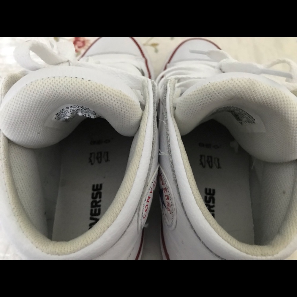 Converse - Picture 6 of 7